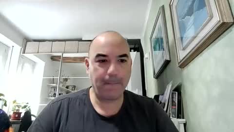 Snapshot of gnoffo77 chatting on 05-19-26, 08:09 Matte online show from 05-19-26, 08:09