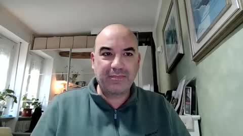Snapshot of gnoffo77 chatting on 05-20-26, 01:28 Matte online show from 05-20-26, 01:28