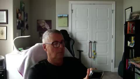 gobber1026 online show from 04-18-26, 04:22