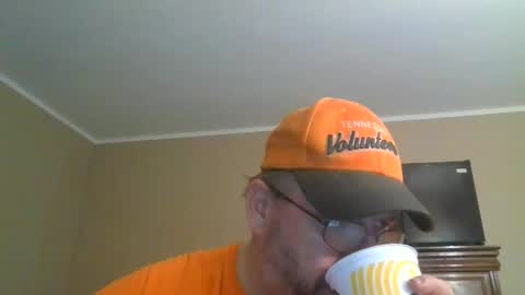 IDKIDCIDGAF online show from 02-05-26, 11:48