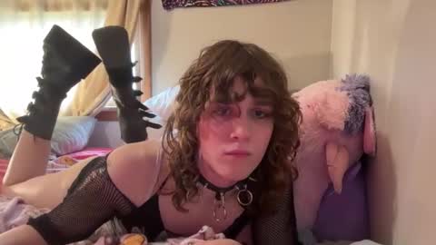 Snapshot of gockinmyrari chatting on 02-19-26, 04:03 gockinmyrari online show from 02-19-26, 04:03