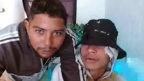 god_jol8 online show from 01-10-26, 04:42