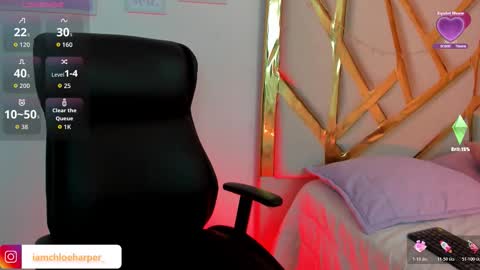 Lilith online show from 10-31-25, 02:34