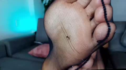 Snapshot of goddess_annabel_ chatting on 02-24-25, 09:52 anna online show from 02-24-25, 09:52