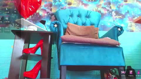 Mrs. Isabella online show from 09-17-25, 03:52