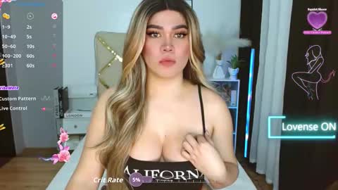 Lyka Fox online show from 02-05-26, 11:53