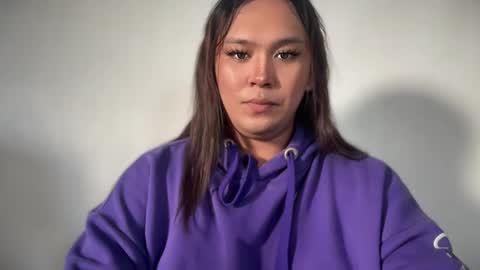 Snapshot of goddess_marickx_xoxo chatting on 10-14-25, 06:47 MARICKX online show from 10-14-25, 06:47