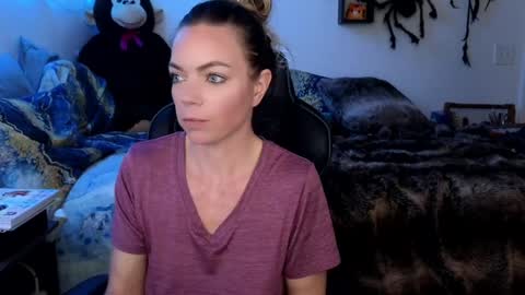 Patricia Mars           Goddess of Mars twitter thegoddessmindy online show from 01-30-25, 06:10