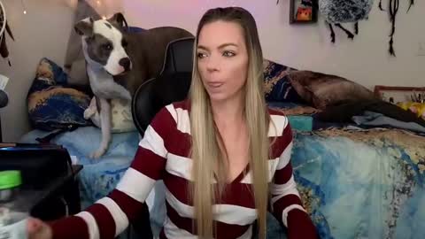 Patricia Mars           Goddess of Mars twitter thegoddessmindy online show from 02-20-25, 03:52