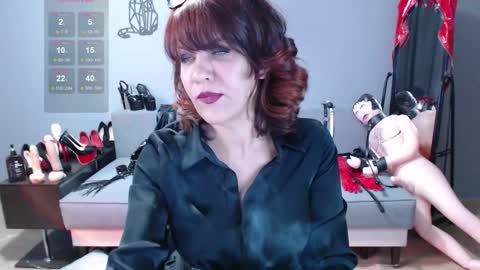 Snapshot of goddess_orsa chatting on 09-14-25, 05:34 Orsa online show from 09-14-25, 05:34