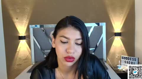 Saori online show from 11-29-25, 10:02