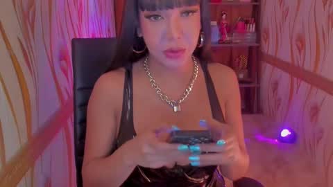 Barbie Brown online show from 12-14-24, 05:07