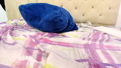 Snapshot of goddesschanell chatting on 12-05-24, 02:09 CHANELL online show from 12-05-24, 02:09