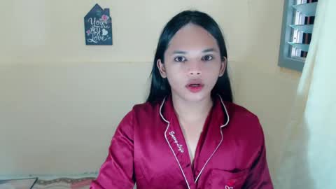 Snapshot of goddesscynthara chatting on 05-19-26, 02:07 kia online show from 05-19-26, 02:07