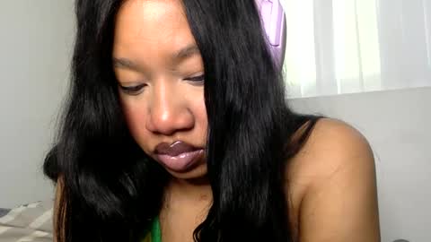 Snapshot of goddessdaisysky chatting on 03-07-25, 06:22 Goddess Daisy Sky online show from 03-07-25, 06:22