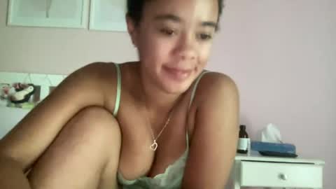 Goddess L online show from 06-18-26, 07:30