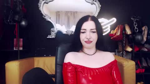 Snapshot of goddessgeorgia chatting on 07-16-26, 04:13 Goddess Georgia online show from 07-16-26, 04:13