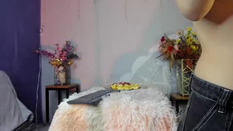 Julieta online show from 02-13-25, 07:21