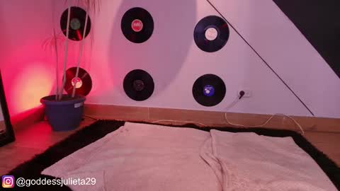 Julieta online show from 03-24-26, 07:08