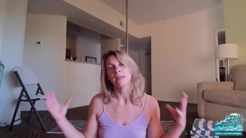 Laila Delight Goddess of Light online show from 12-21-25, 05:20