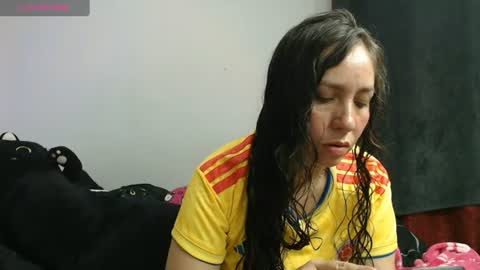 Snapshot of goddessnahi chatting on 07-04-26, 02:07 Naih Reyes online show from 07-04-26, 02:07
