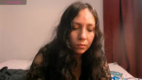 Snapshot of goddessnahi chatting on 07-15-26, 04:51 Naih Reyes online show from 07-15-26, 04:51