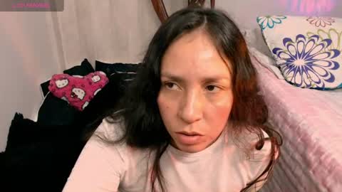 Snapshot of goddessnahi chatting on 07-23-26, 02:31 Naih Reyes online show from 07-23-26, 02:31