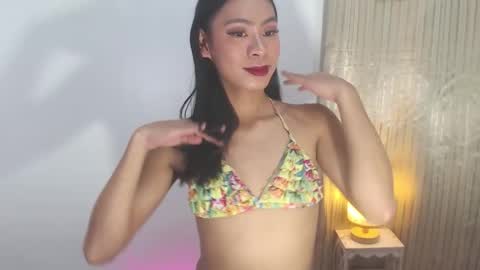 Kyla and Nian online show from 09-24-25, 02:04