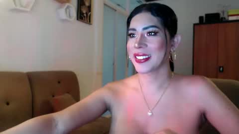 Eva online show from 05-07-26, 02:17