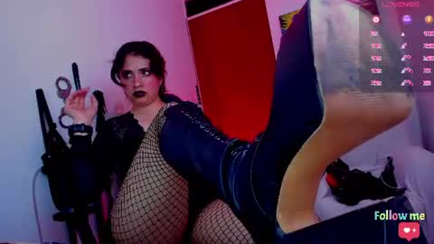 Snapshot of goddessvenom chatting on 07-23-26, 04:54 goddessvenom online show from 07-23-26, 04:54