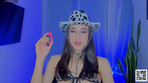 Snapshot of goddivaa chatting on 01-06-26, 05:33 goddivaa online show from 01-06-26, 05:33