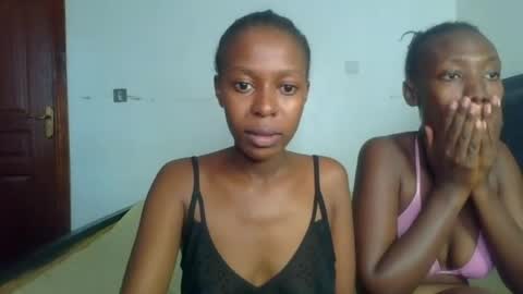 Snapshot of godess_lunah chatting on 08-08-26, 10:28 godess_lunah online show from 08-08-26, 10:28