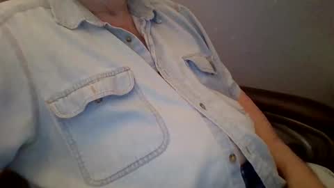 Snapshot of godfather943 chatting on 04-02-26, 02:20 godfather943 online show from 04-02-26, 02:20