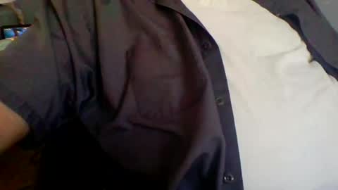 Snapshot of godfather943 chatting on 06-12-26, 06:29 godfather943 online show from 06-12-26, 06:29