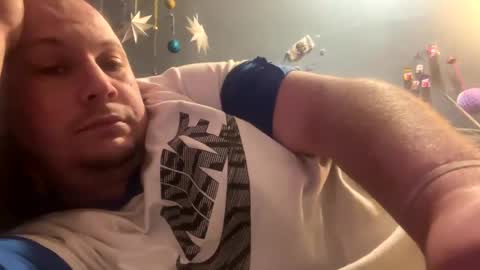 Snapshot of godgivenclimaxzz chatting on 02-08-25, 10:18 SirCumzalottt online show from 02-08-25, 10:18