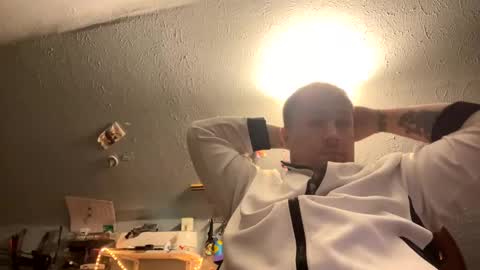 Snapshot of godgivenclimaxzz chatting on 02-16-25, 06:21 SirCumzalottt online show from 02-16-25, 06:21