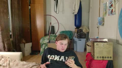 Snapshot of gofymcmouse chatting on 11-14-25, 09:57 Daniel online show from 11-14-25, 09:57