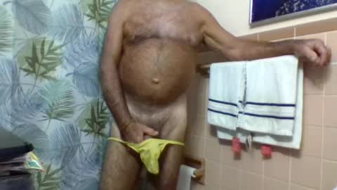 Snapshot of gojo885 chatting on 06-23-26, 05:05 gojo885 online show from 06-23-26, 05:05