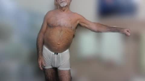 Snapshot of gojo885 chatting on 06-25-26, 11:26 gojo885 online show from 06-25-26, 11:26