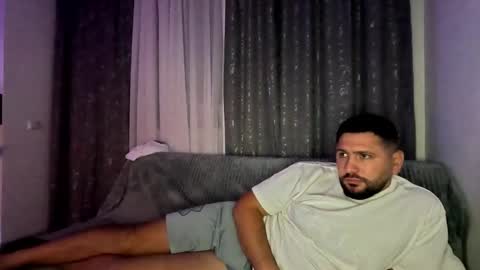 gold_alpha_boy online show from 09-27-25, 07:30