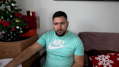 gold_alpha_boy online show from 12-05-25, 09:29