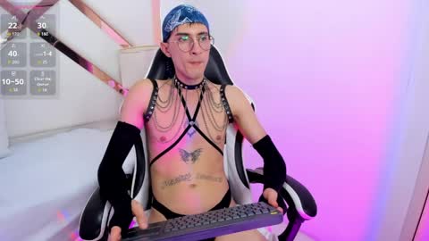 JEAN  online show from 04-08-26, 02:22