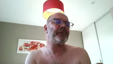 Snapshot of goldaze chatting on 06-17-26, 05:36 goldaze online show from 06-17-26, 05:36