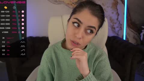 Snapshot of goldbabys chatting on 12-08-24, 01:36 GoldBabyS online show from 12-08-24, 01:36