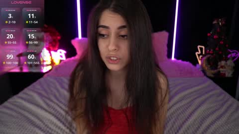 Snapshot of goldbabys chatting on 12-23-24, 03:01 GoldBabyS online show from 12-23-24, 03:01