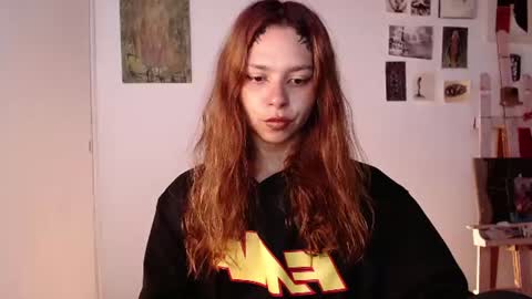 Snapshot of golden_alaska chatting on 06-18-26, 12:09 Alaska online show from 06-18-26, 12:09