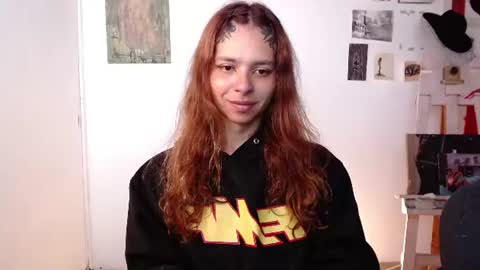 Snapshot of golden_alaska chatting on 06-30-26, 12:28 Alaska online show from 06-30-26, 12:28