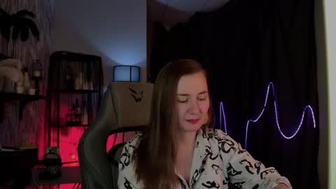 Gloria online show from 05-14-26, 12:01