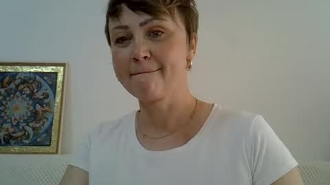 Snapshot of golden_kessie chatting on 06-25-26, 06:29 golden_kessie online show from 06-25-26, 06:29