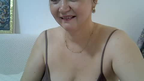 Snapshot of golden_kessie chatting on 07-09-26, 06:28 golden_kessie online show from 07-09-26, 06:28